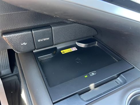 Used 2023 Toyota Camry XSE image 18