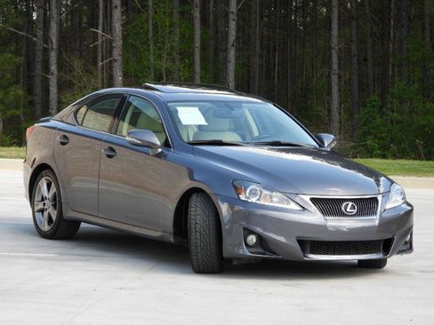 Used 2012 Lexus IS 250 w/ Premium Pkg Value Edition image 6