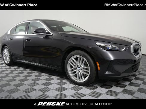 Used 2025 BMW 530i xDrive 530i xDrive image 1