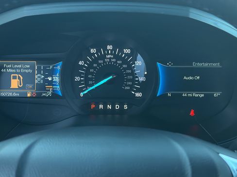 Used 2023 Ford Edge Titanium AWD/4WD image 13