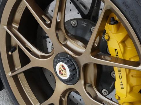 Used 2018 Porsche 911 Turbo S image 27