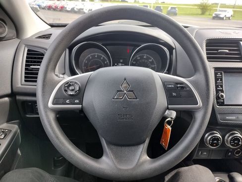 Used 2024 Mitsubishi Outlander Sport ES AWD/4WD image 21