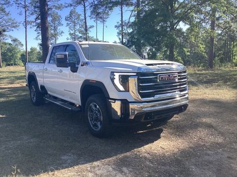 New 2026 GMC Sierra 2500 SLT w/ SLT Premium Package AWD/4WD image 6