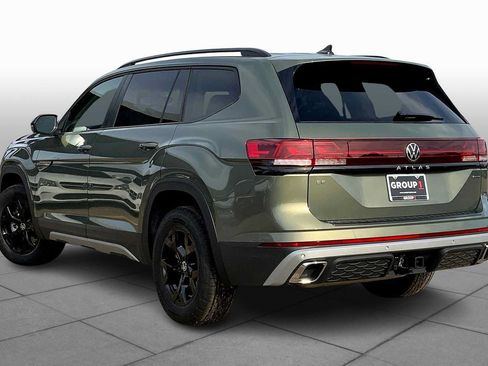 Used 2026 Volkswagen Atlas Peak Edition AWD/4WD image 11