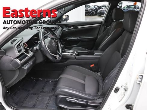 Used 2021 Honda Civic Sport image 13