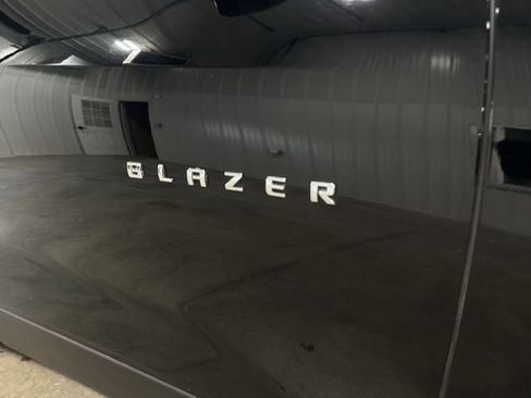 Used 2025 Chevrolet Blazer LT image 28
