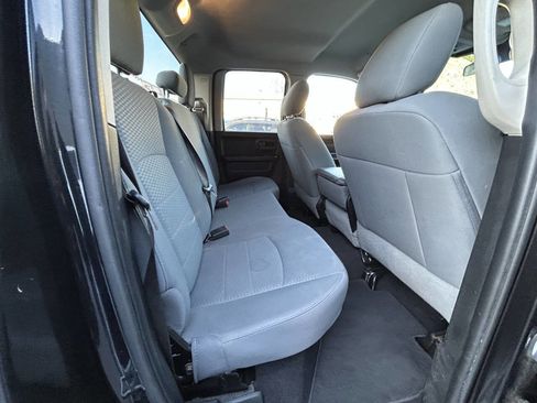 Used 2019 RAM 1500 Express image 15