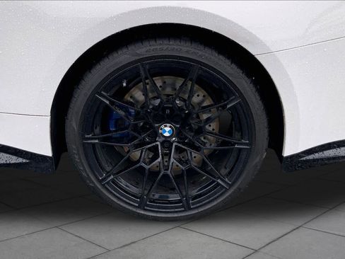 Used 2025 BMW M4 Coupe w/ Executive Package RWD image 11