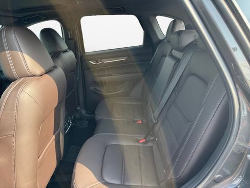 New 2025 MAZDA CX-5 Signature image 13