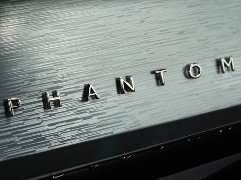 Certified 2024 Rolls-Royce Phantom Sedan w/ The Phantom Package image 52