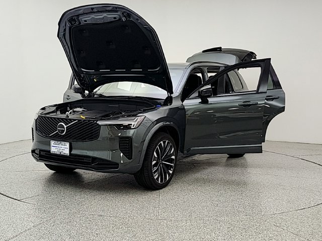 New 2027 Volvo XC90 B6 Ultra AWD/4WD image 9
