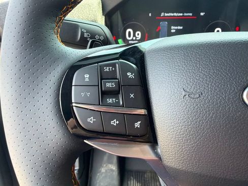 Used 2026 Ford Explorer Tremor AWD/4WD image 15