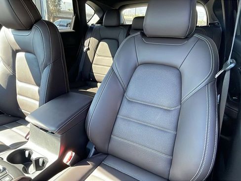 New 2025 MAZDA CX-5 Signature image 15