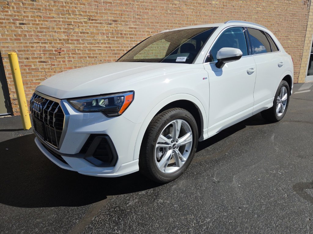 Used 2022 Audi Q3 2.0T Premium AWD/4WD image 1