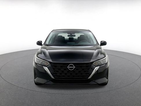 Used 2025 Nissan Sentra SV FWD image 2