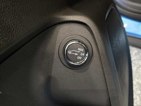 Used 2025 Chevrolet TrailBlazer ACTIV w/ Convenience Package image 28