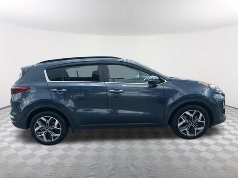 Used 2021 Kia Sportage EX w/ EX Technology Package FWD image 4