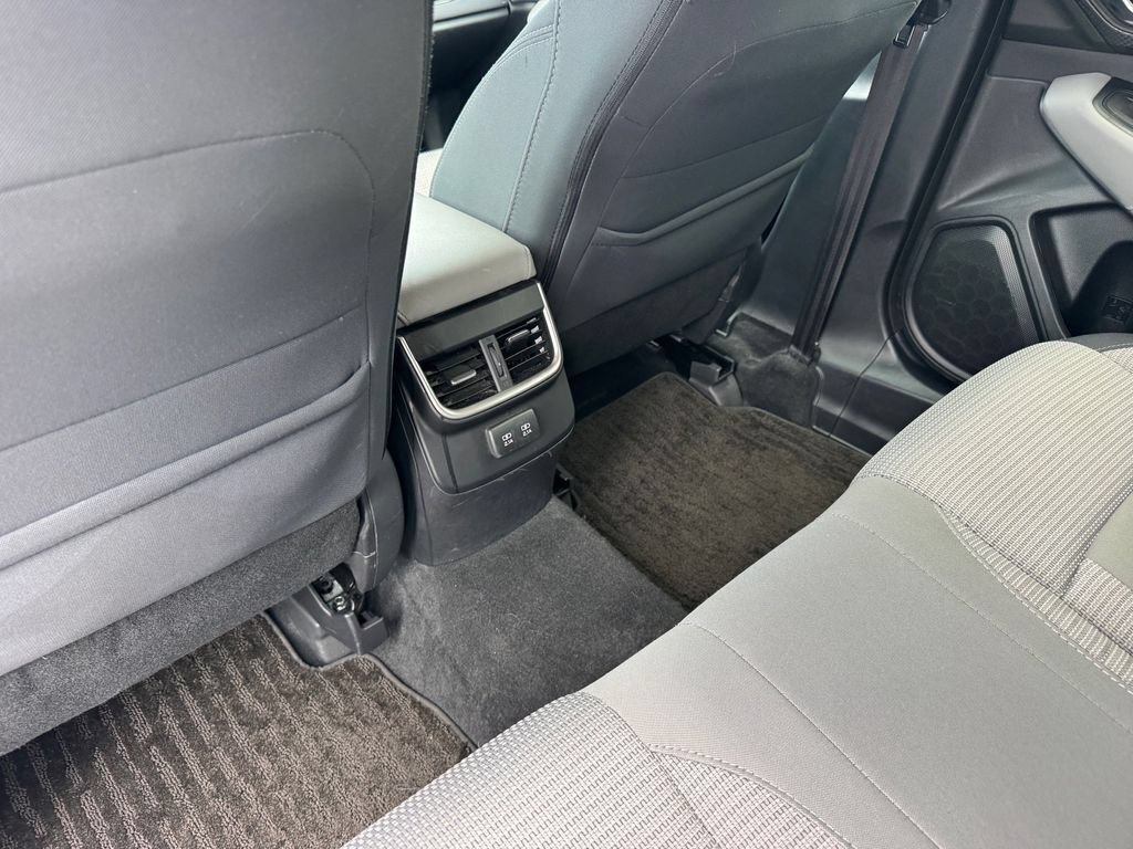Used 2022 Subaru Outback Premium AWD/4WD image 17