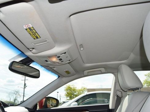 Used 2015 Lexus ES 350 w/ Luxury Package image 37