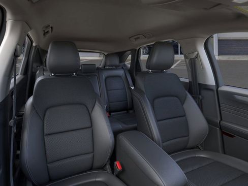 New 2026 Ford Escape SE image 9