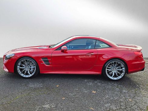 Used 2017 Mercedes-Benz SL 550 image 6