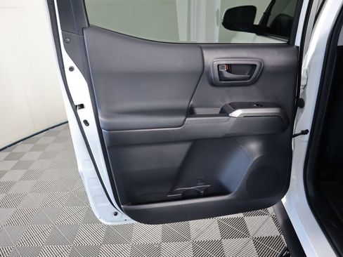 Used 2023 Toyota Tacoma 4x4 Double Cab image 27