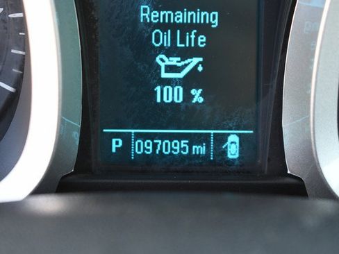 Used 2015 Chevrolet Equinox LT image 33