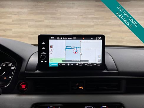 Used 2023 Honda Pilot Touring image 13