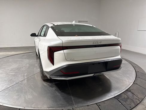New 2025 Kia K4 EX image 5