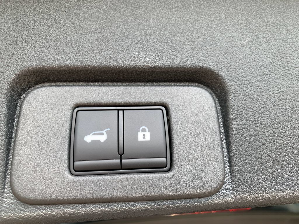 New 2026 Nissan Rogue Platinum w/ Platinum Premium Package AWD/4WD image 6