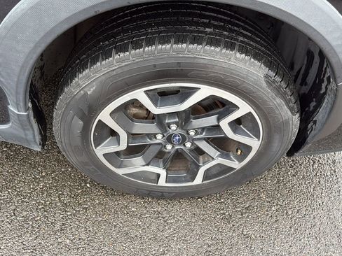 Used 2017 Subaru Crosstrek 2.0i Limited w/ Popular Package #2 image 24