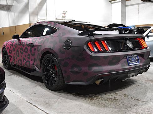 Used 2015 Ford Mustang GT Premium w/ Equipment Group 401A RWD image 7