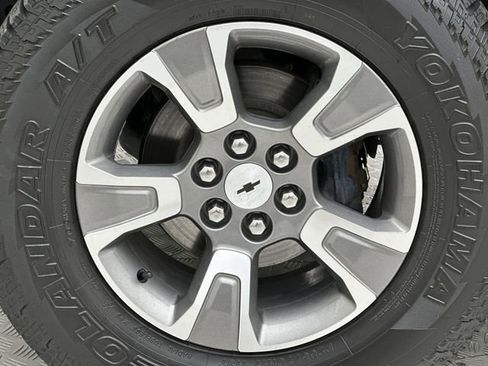 Used 2018 Chevrolet Colorado Z71 image 10