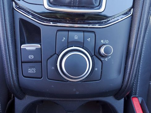 Certified 2025 MAZDA CX-5 AWD 2.5 S w/ Preferred Package image 24