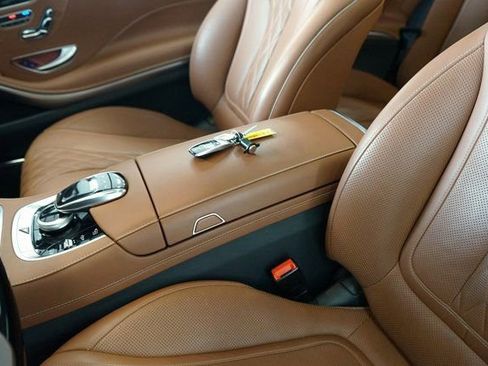 Used 2018 Mercedes-Benz S 560 4MATIC Coupe w/ Premium 1 Package image 32