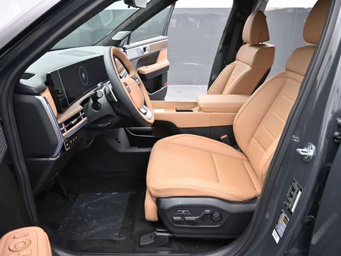 New 2026 Hyundai Santa Fe Calligraphy image 15