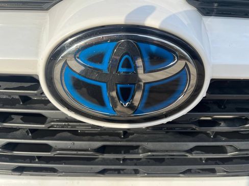Used 2023 Toyota RAV4 XLE w/ Convenience Package AWD/4WD image 42