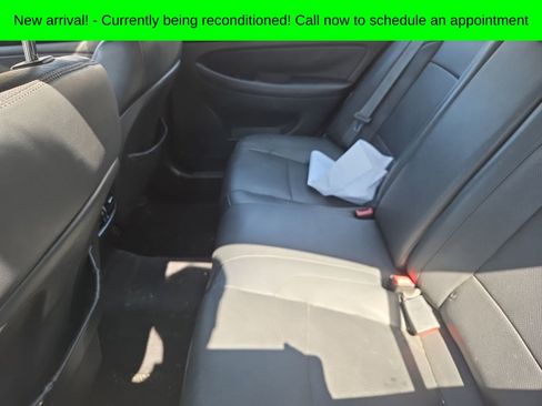 Used 2013 Hyundai Genesis 3.8 image 8