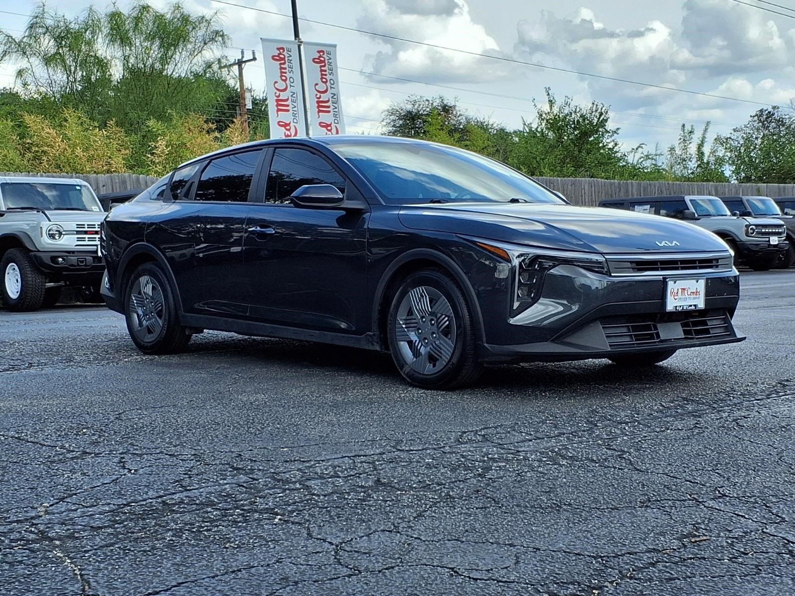 Used 2025 Kia K4 FWD image 4