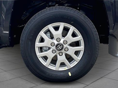 New 2026 Toyota Tacoma SR5 image 11