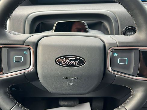 Used 2026 Ford Expedition Tremor AWD/4WD image 34