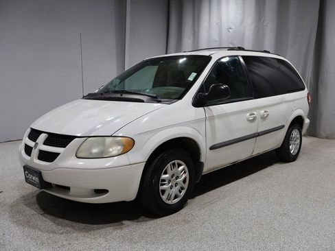 Used 2002 Dodge Caravan Sport image 6