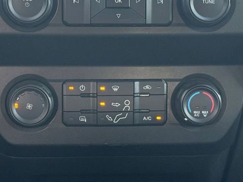 Certified 2022 Ford F250 XL w/ STX Appearance Package image 4