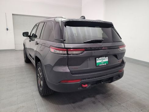 Used 2022 Jeep Grand Cherokee Trailhawk AWD/4WD image 6