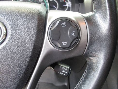 Used 2014 Toyota Venza Limited AWD/4WD image 18