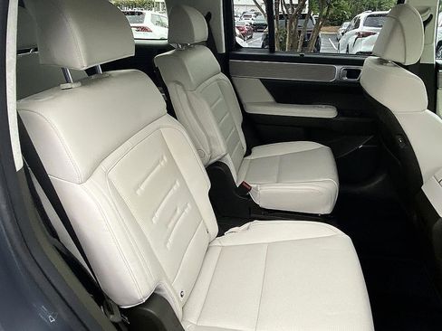 Used 2025 Hyundai Santa Fe Calligraphy AWD/4WD image 21