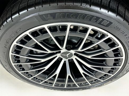 New 2026 Mercedes-Benz GLC 43 AMG 4MATIC image 34