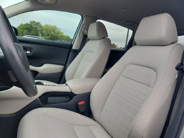 Used 2026 Honda HR-V LX image 12