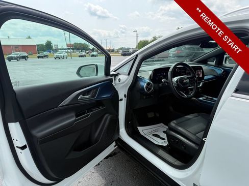 Used 2024 Chevrolet Equinox EV LT w/ LPO, All-Weather Mat Package FWD image 12