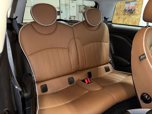 Used 2010 MINI Cooper S image 19